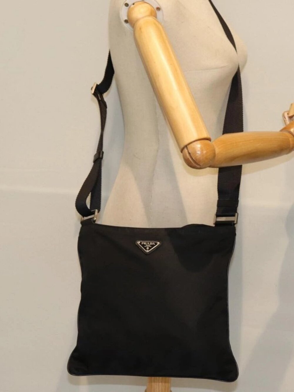 PRADA Shoulder Bag Nylon Black Auth 72842 - Picture 14 of 16